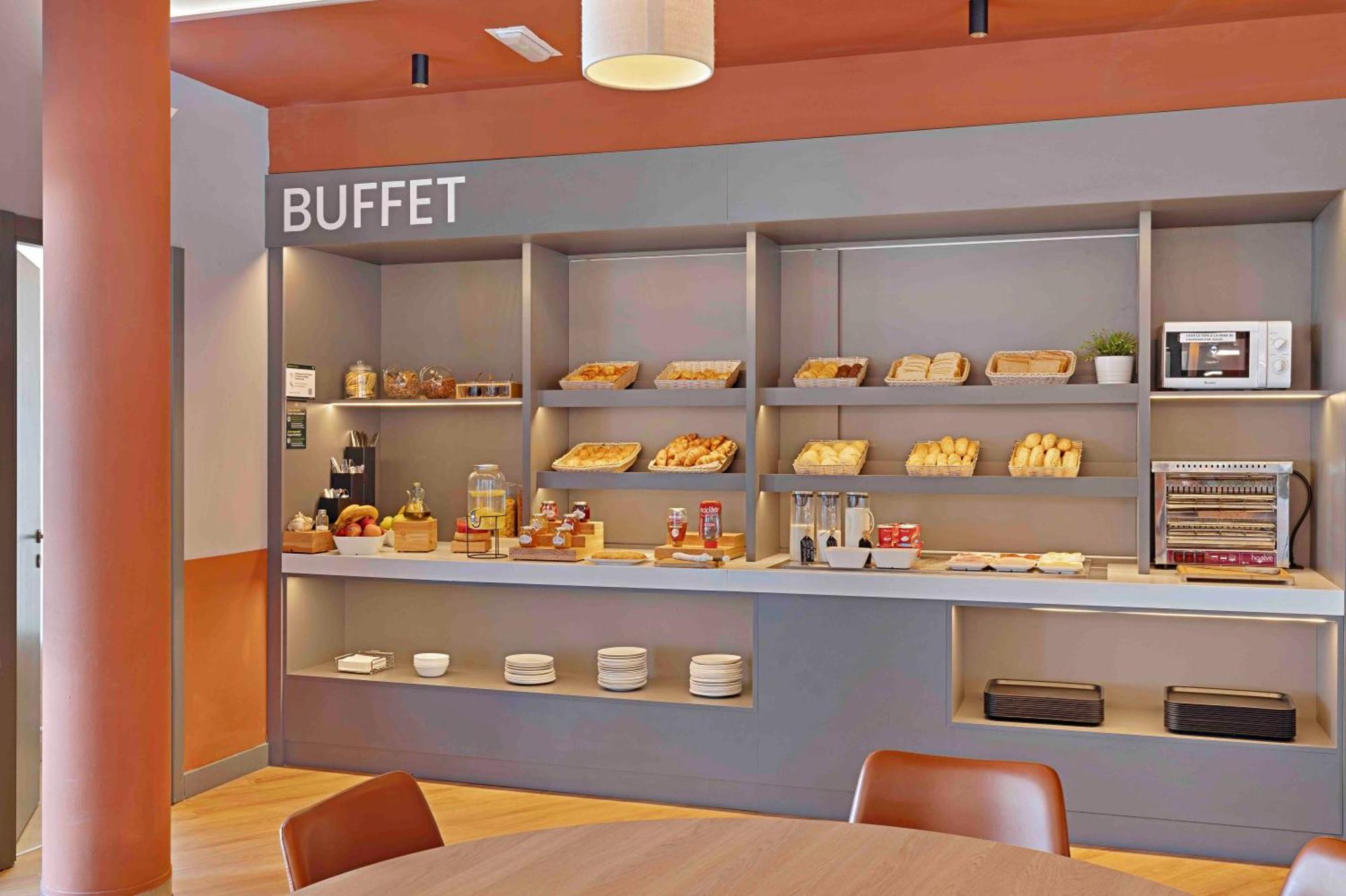B&B Hotel Figueres Figueres  Kültér fotó